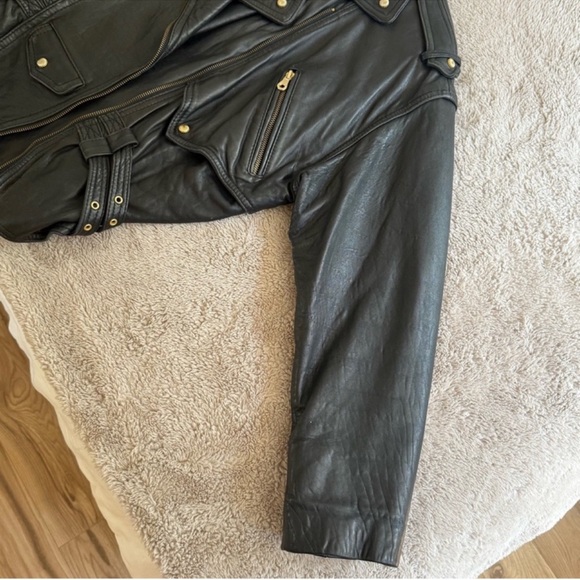 Vintage Siena Studio Women’s Black Genuine Leather Jacket with Gold Details - Picture 5 of 16
